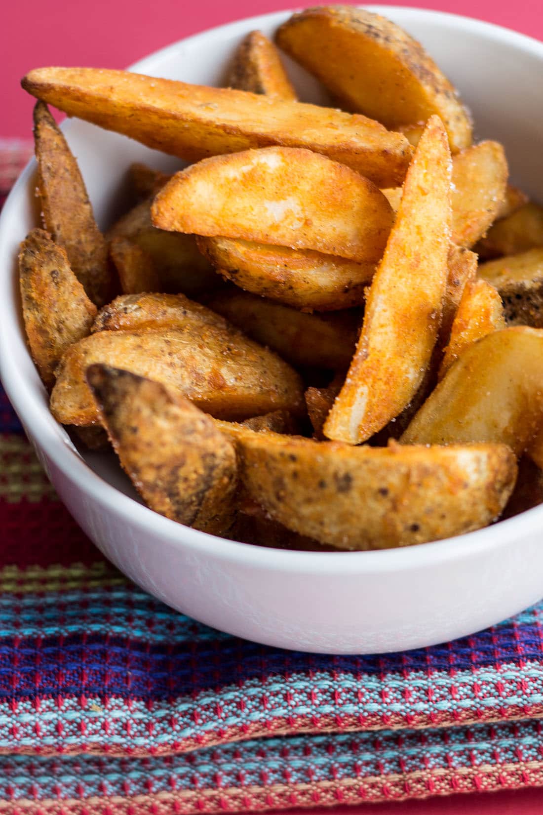 This super simple recipe for Seasoned Baked Potato Wedges from Erren's Kitchen is a great recipe for fussy kids. It turns an ordinary potato into delicious homemade wedges that will top any store bought oven fry by a mile!