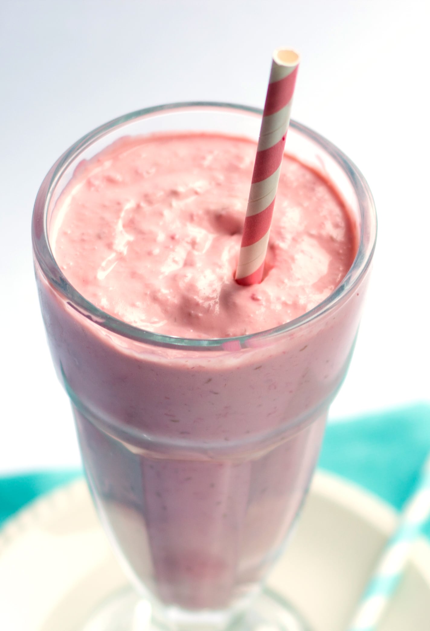 Quick And Easy Raspberry Smoothie Errens Kitchen 3645