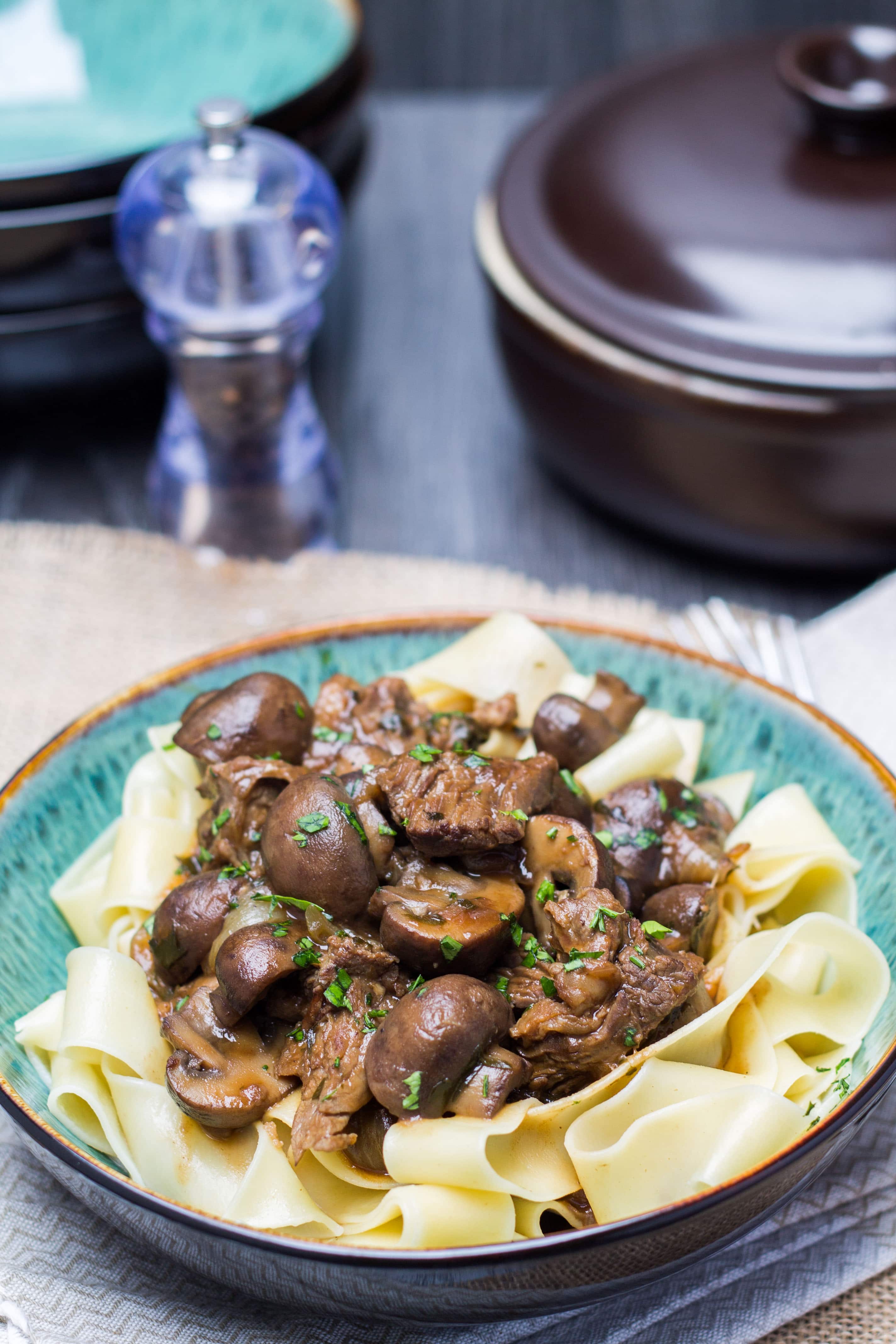 Slow Cooker Beef And Ale With Mushrooms Erren S Kitchen