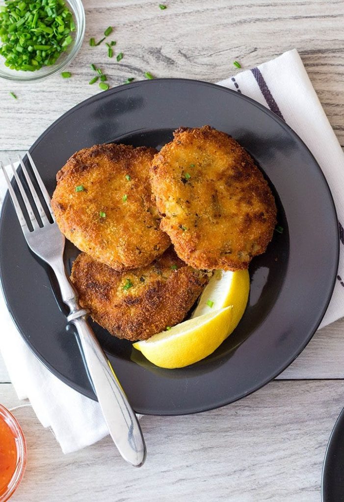 {Best Ever} Easy Crab Cakes - Erren's Kitchen