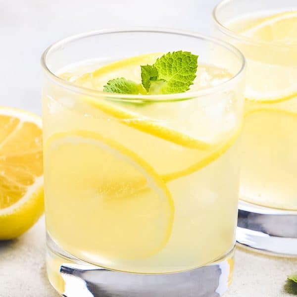 Homemade Hard Lemonade - Erren's Kitchen