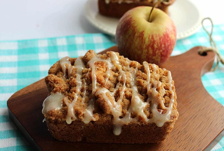 quick and easy apple crumb cake