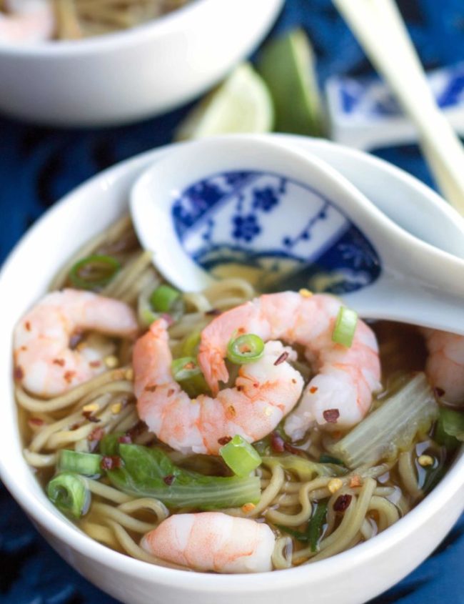 Quick & Easy Chinese Noodle Soup | Erren's Kitchen
