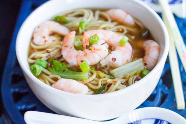 Quick Chinese Shrimp Noodle Soup - Erren's Kitchen