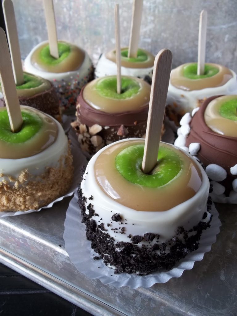 Ultimate Caramel Apples