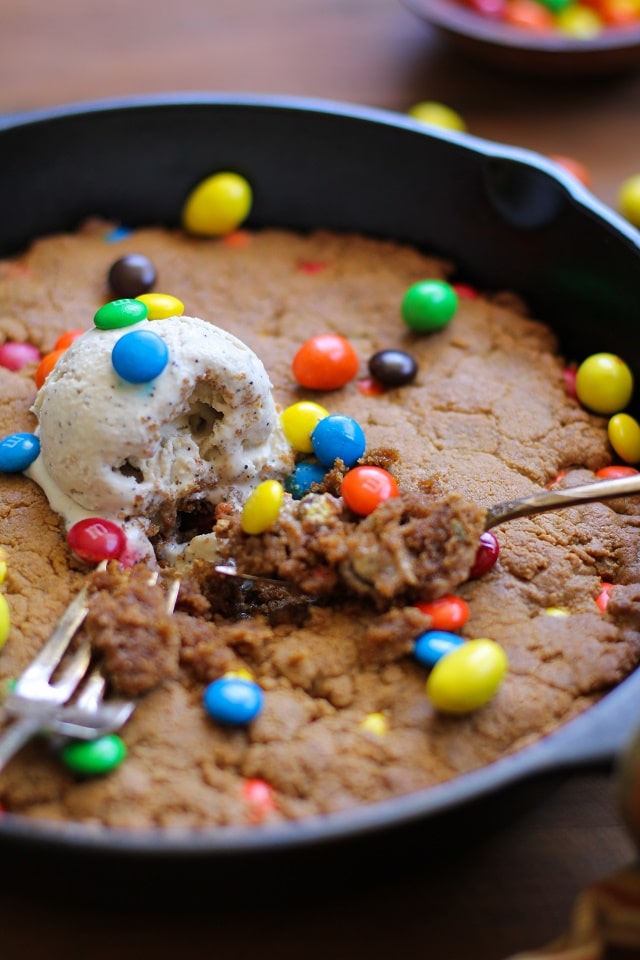 Flourless Peanut Butter Skillet Cookie