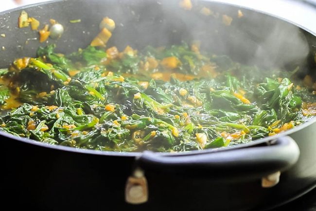 quick-and-easy-saag-bahji-spinach-curry-erren-s-kitchen