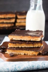 Easy Salted Toffee Bars - Erren's Kitchen