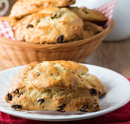 orange raisin scones