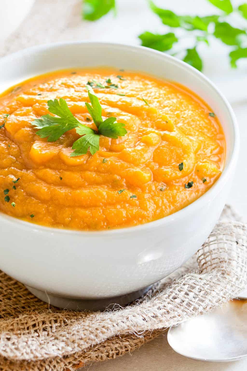 Easy Carrot Soup - Erren's Kitchen