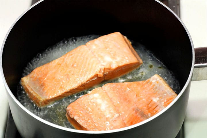 Salmon poaching in stock