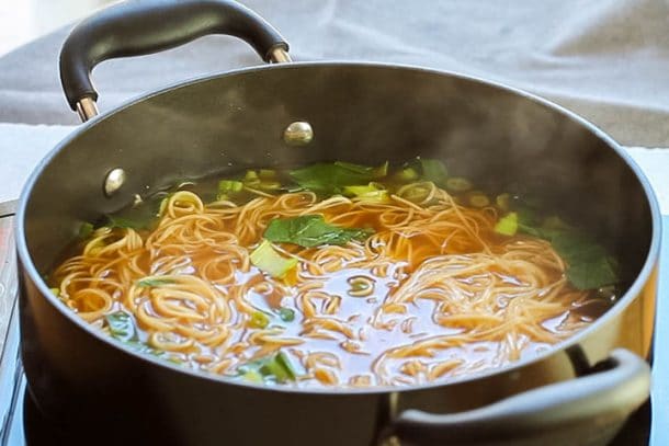 Quick & Easy Chinese Noodle Soup - Erren's Kitchen