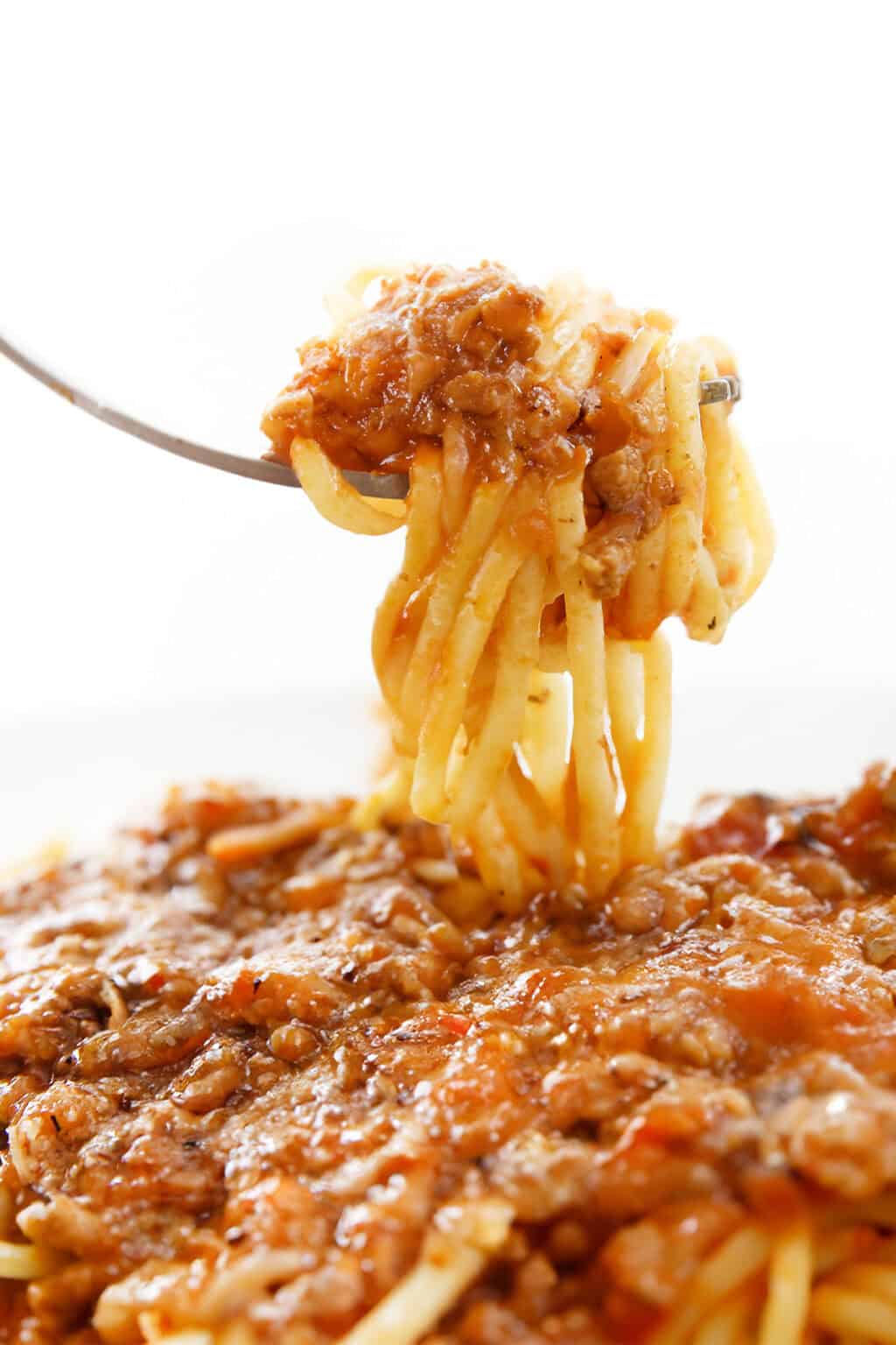 Quick & Easy Spaghetti Bolognese - Erren's Kitchen