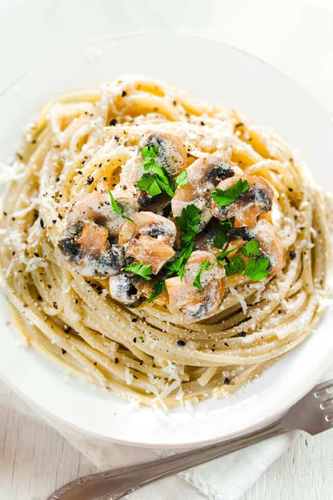 Creamy Mushroom Spaghetti Errens Kitchen 9061