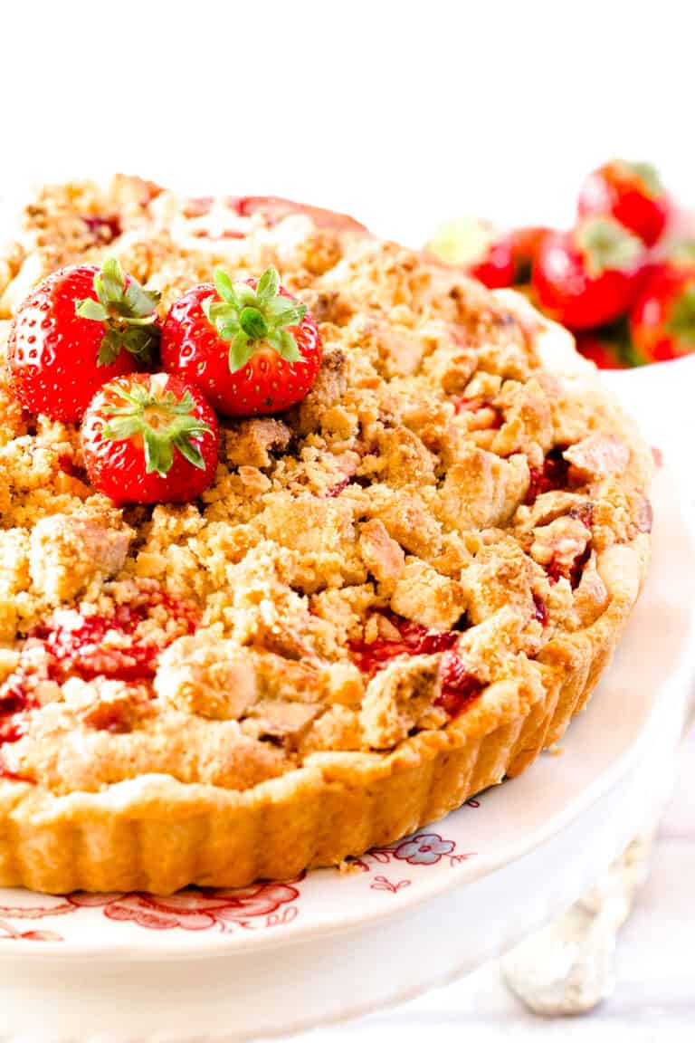 Strawberry Rhubarb Pie - Erren's Kitchen