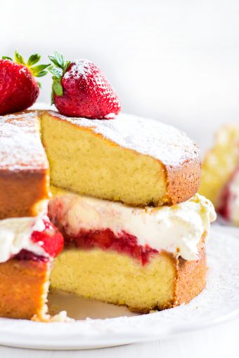 Lemon Sponge Cake - Erren's Kitchen