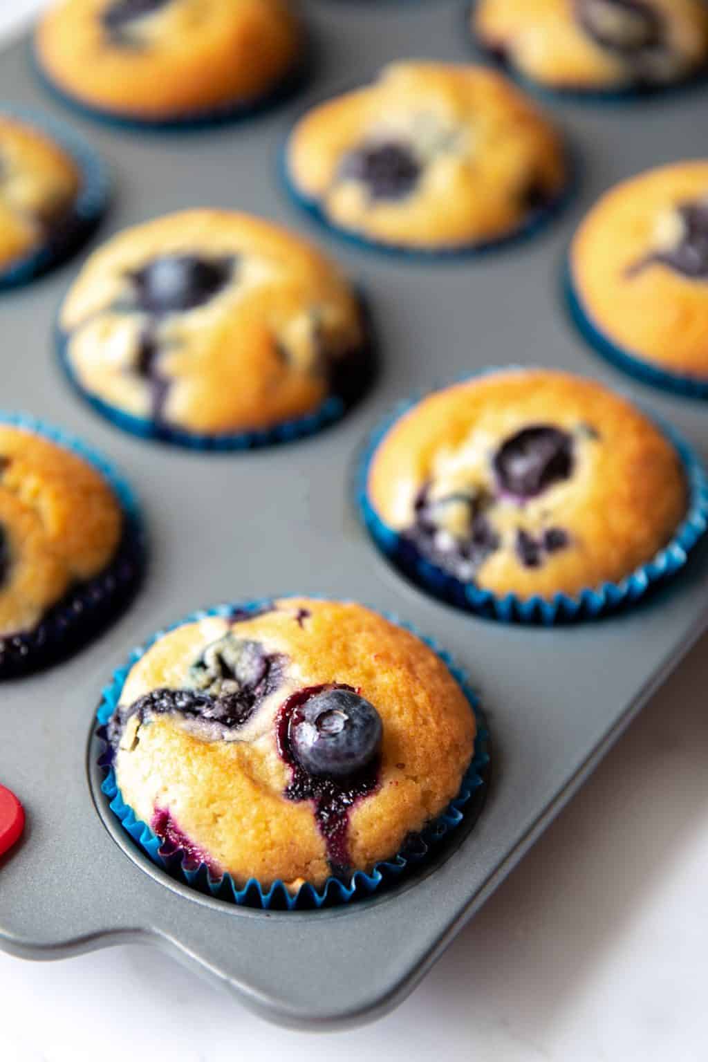 Homemade Blueberry Muffins - Erren's Kitchen