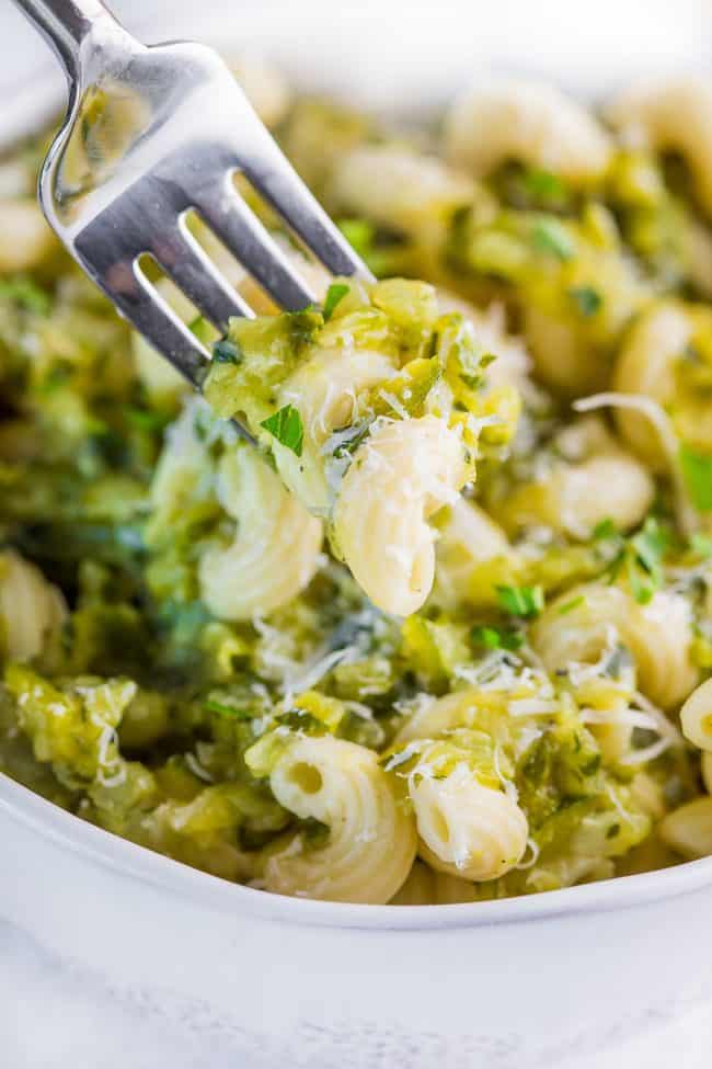 Pasta With Zucchini - Erren's Kitchen