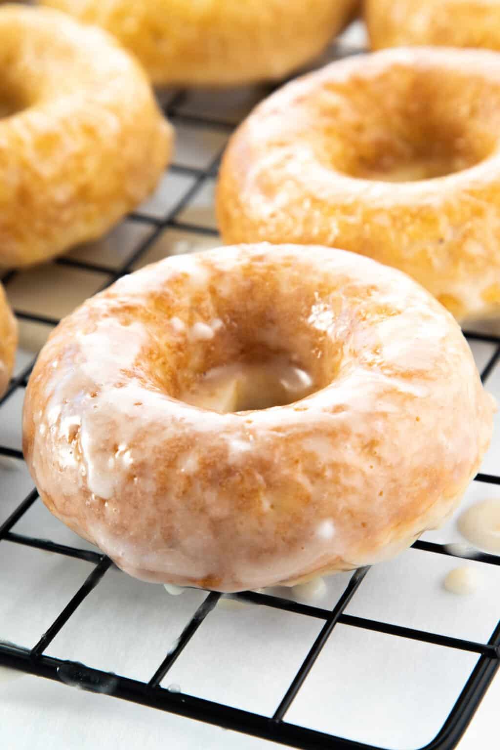 Donut Glaze Recipe - Erren's Kitchen