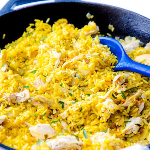 https://www.errenskitchen.com/wp-content/uploads/2022/11/Chicken-and-yellow-rice-1-82-500x500.jpg