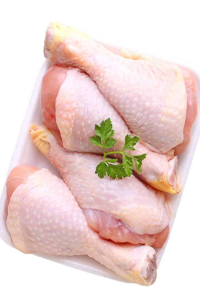 4 plump fresh chicken leg drumsticks