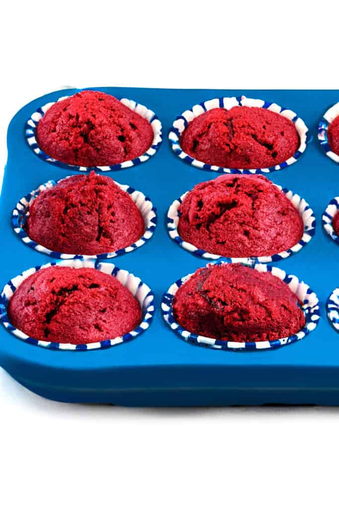 the baked 4th of July Cupcakes in the pan